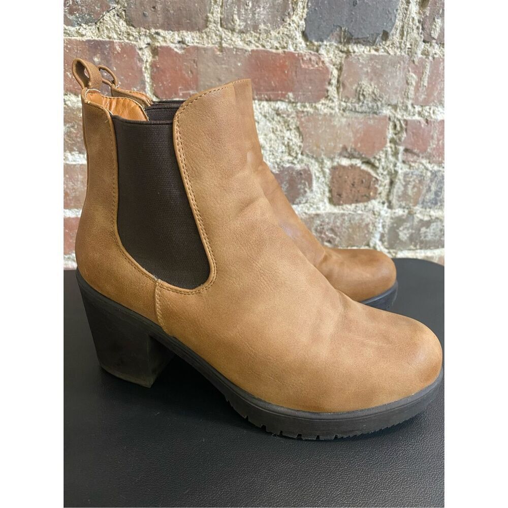 Dream Pairs Vegan Leather Brown Ankle Pull On Chelsea Boots Women’s Size 8.5